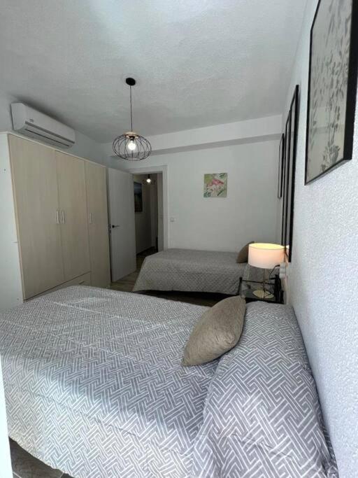 Апартаменты Apartamento Centrico Y En Primera Linea De Playa Бенидорм Экстерьер фото