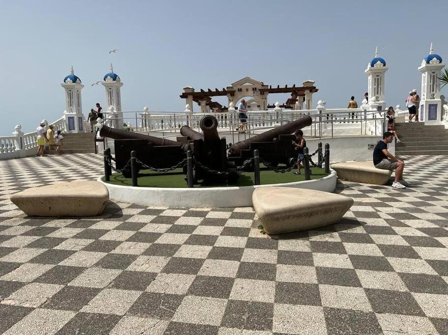 Апартаменты Apartamento Centrico Y En Primera Linea De Playa Бенидорм Экстерьер фото