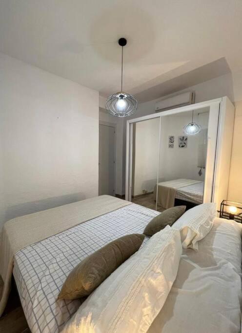 Апартаменты Apartamento Centrico Y En Primera Linea De Playa Бенидорм Экстерьер фото