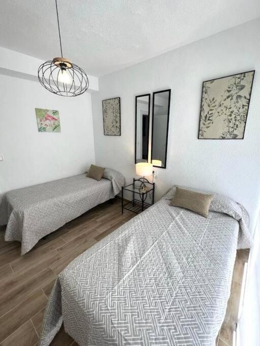Апартаменты Apartamento Centrico Y En Primera Linea De Playa Бенидорм Экстерьер фото